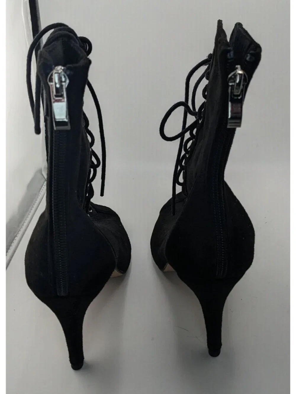 Burju Shoes step into